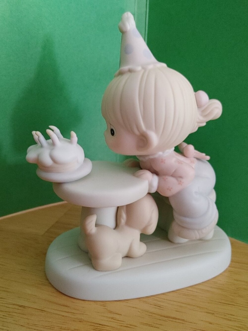 Precious Moments Happy Birthday Figurine - Picture 6 of 9